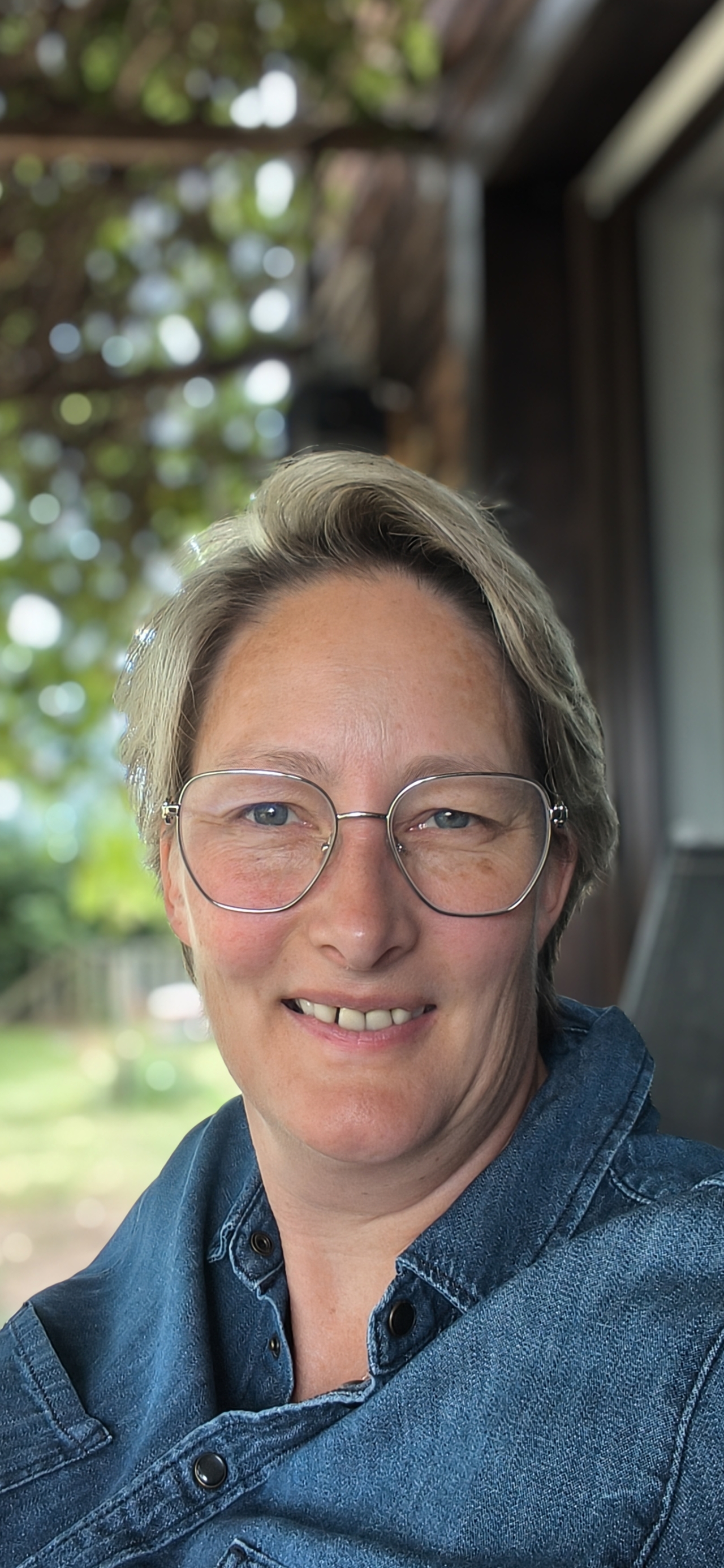 Yvonne Höller